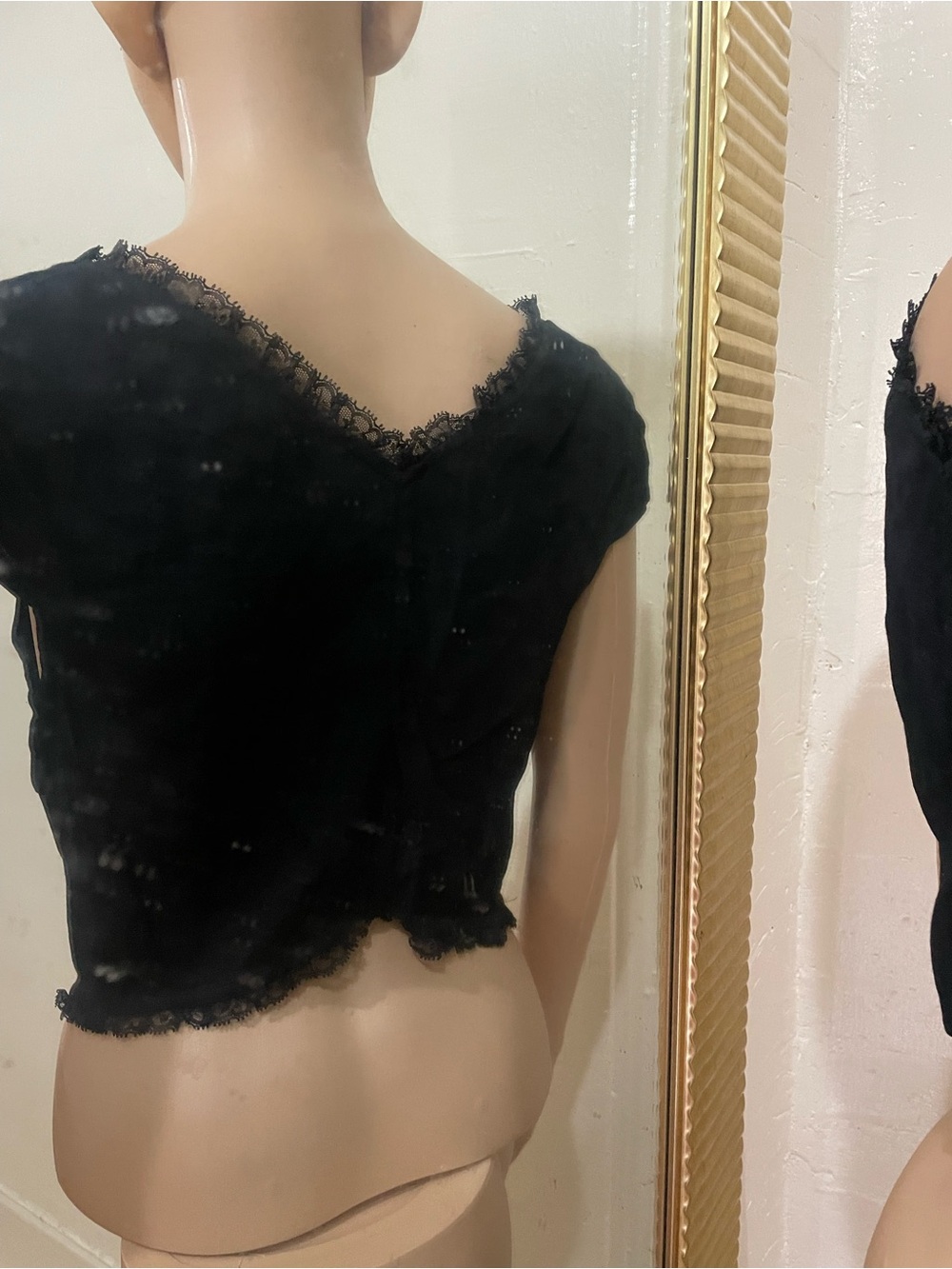 Reformation Black Lace-Trim Tie-Front Crop Top - Picture 5 of 16